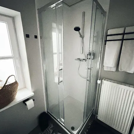 Apartment Ferienwohnungbykatha Schweiburg